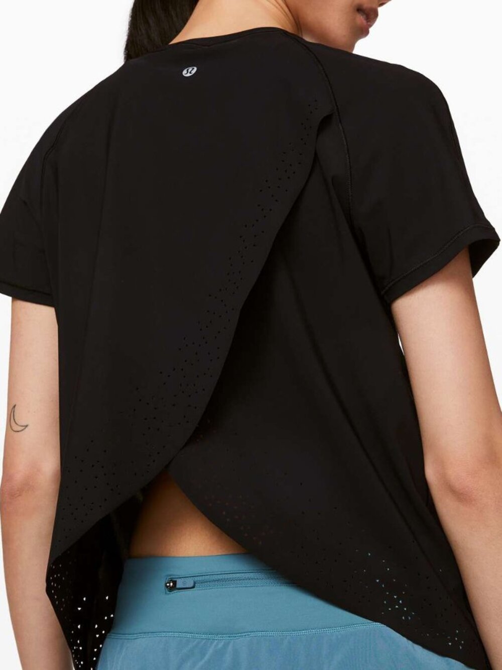 Lululemon Quick Pace Short Sleeve Split Back Shirt
